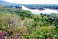 Itenez Rver is the border between Bolivia (left) and Brazil (right)