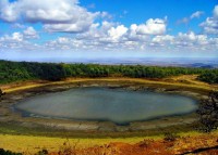 Crater lake,(Gof Sokorte Dika), Marsabit National Park, Kenya, Africa