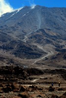 Kibo hut and the summit trail, Kilimanjaro National Park, Tanzania, Africa