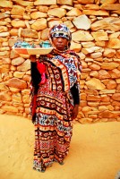 Hawker, The Friday mosque of Chinguetti, Mauritania, Africa Hawker, The Friday mosque of Chinguetti, Mauritania, Africa