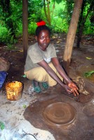 Pottery class, Ari village of Rocky, near Jinka, Lower Omo Valley, Ethiopia, Africa